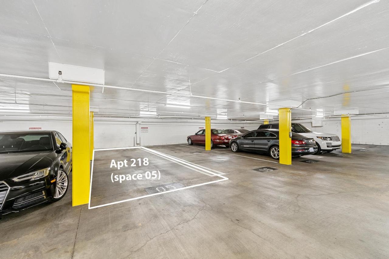 Beverly Hills Gem 1 Bedroom Apt With Parking 218 Los Ángeles Exterior foto