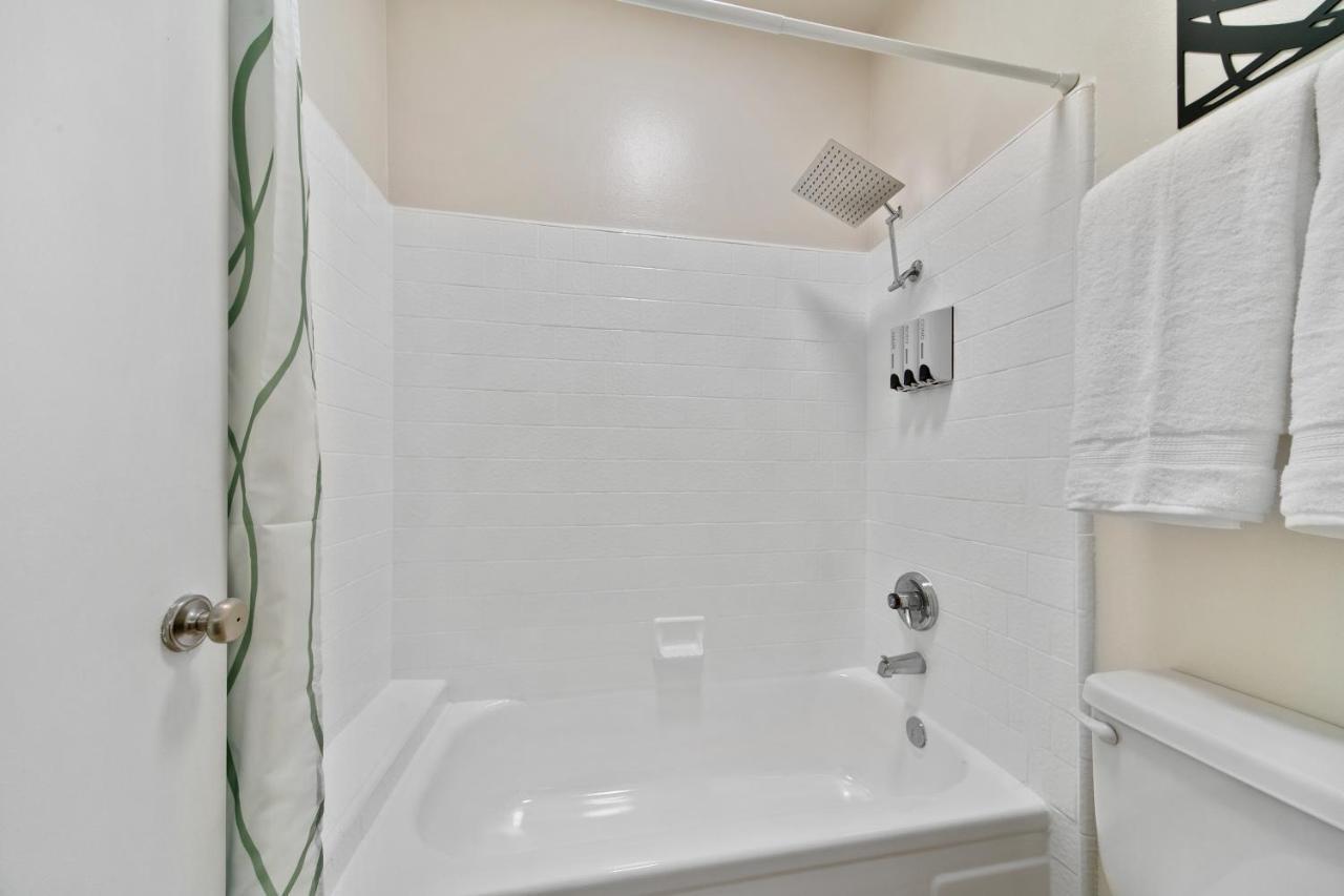 Beverly Hills Gem 1 Bedroom Apt With Parking 218 Los Ángeles Exterior foto